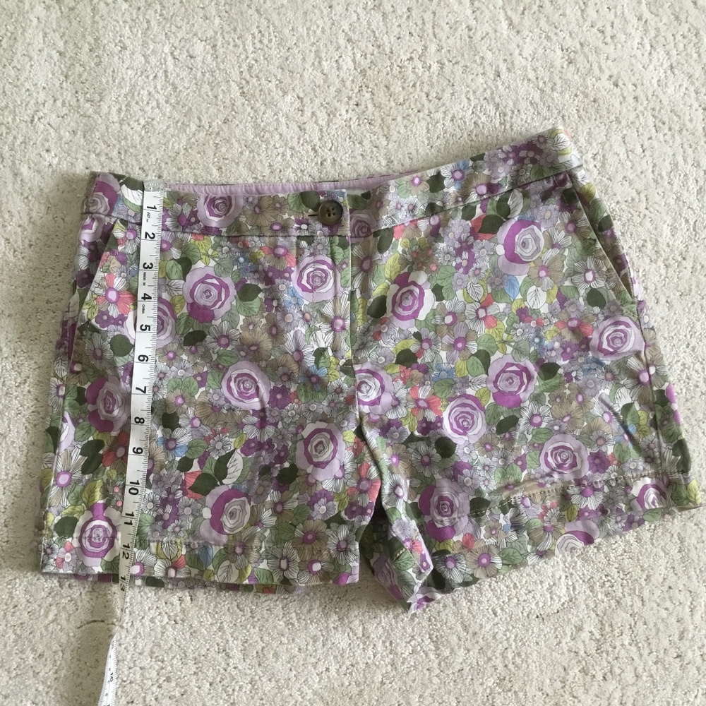 Loft Ann Taylor Floral Shorts - Picture 4 of 6